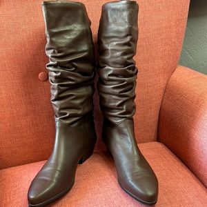 Womens Portuguese Leather Boots size‎ 9